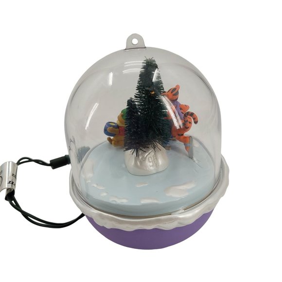 Disney Winnie The Pooh Hallmark Motion Christmas Ornament No Box 1996 - Picture 4 of 6